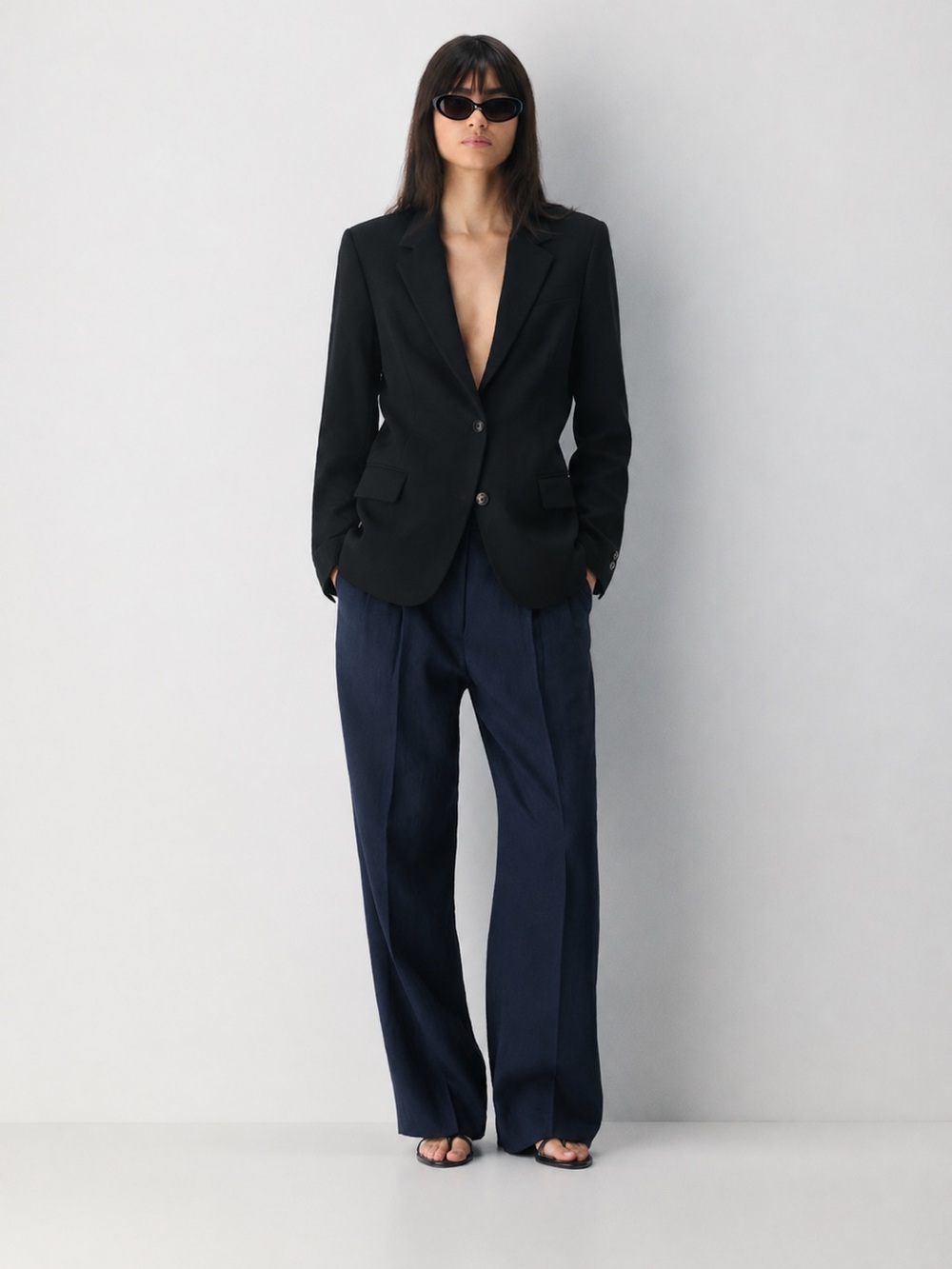 Aritzia Wilfred Black Tailored Blazer